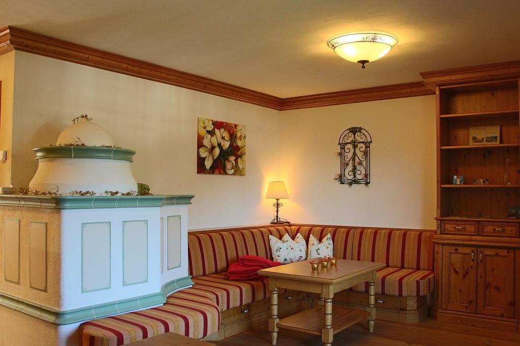 Ferienwohnung Schossleitner - Der Wohlfuehl-Ansitz Am Wolfgangsee Mit Weitblick Sankt Gilgen Cameră foto